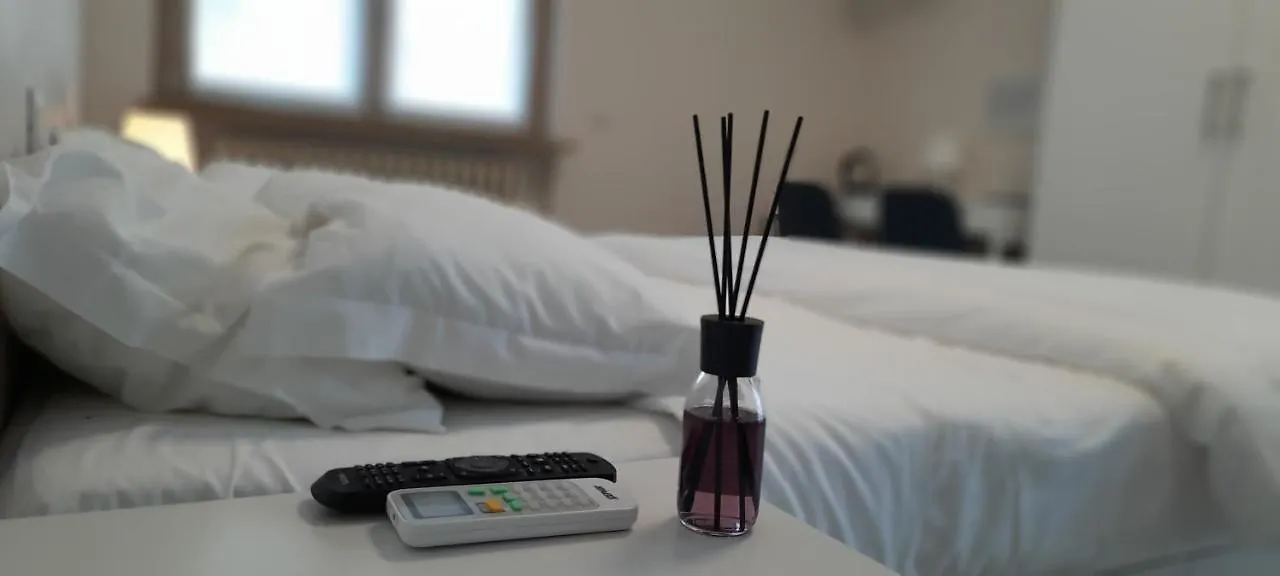 Bgy Airport House Grassobbio Otel